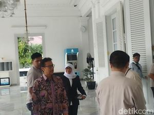 Menkes Budi Gunadi Datangi Balai Kota Jakarta, Ada Apa?