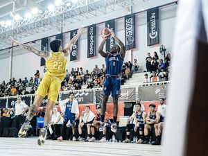 IBL 2024: Pelita Jaya Setop 16 Kemenangan Beruntun Kesatria Bengawan Solo IBL 2024: Pelita Jaya Setop 16 Kemenangan Beruntun Kesatria Bengawan Solo