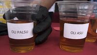 Polisi Ungkap Produksi Oli Palsu Merek Terkenal di Banten