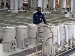 Ajaibnya Air Zamzam Dijelaskan Secara Ilmiah