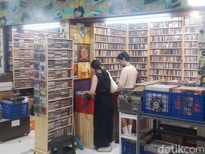 Surga Tersembunyi untuk Pecinta Musik di Bawah Blok M Square Surga Tersembunyi untuk Pecinta Musik di Bawah Blok M Square