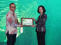 Dukung NZE, WIKA Raih Penghargaan Penurunan Emisi Korporasi Terbaik 2024