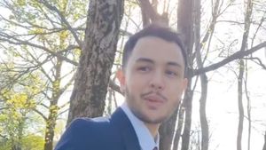 7 Foto Shawn Putra Andi Soraya Wisuda di Kanada, Paras Tampannya Bikin Salfok