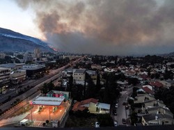 Hizbullah Lancarkan Serangan Pertama ke Israel Sejak Ledakan Pager