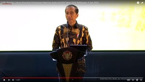 Jokowi Sindir Bobby di Rakernas APEKSI: Medan Macet Juga