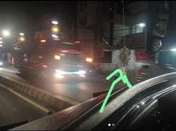 Bahayanya Aksi Pelemparan Batu ke Bus, Bisa Berdampak Fatal!