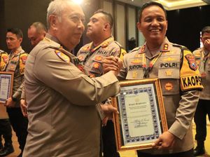 Pos Yan Ops. Ketupat Semeru Polres Tuban Sabet Penghargaan dari Polda Jatim Pos Yan Ops. Ketupat Semeru Polres Tuban Sabet Penghargaan dari Polda Jatim