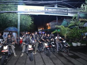 Kapolsek Mampang Pimpin Patroli Skala Besar, Antisipasi Gangguan Kamtibmas Kapolsek Mampang Pimpin Patroli Skala Besar, Antisipasi Gangguan Kamtibmas