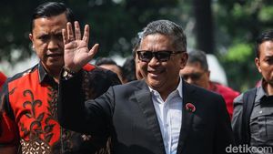 Potret Sekjen PDIP Hasto Penuhi Panggilan Polda Metro Jaya