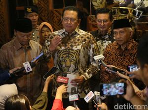 Bamsoet Sebut MPR Siapkan Karpet Merah-Aturan Peralihan untuk Amandemen Bamsoet Sebut MPR Siapkan Karpet Merah-Aturan Peralihan untuk Amandemen