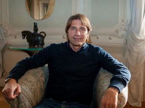 Sah! Antonio Conte Pelatih Baru Napoli