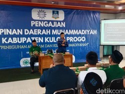 Busyro soal Izin Ormas Kelola Tambang: Muhammadiyah Belum Rapat