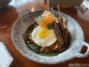 Ada Nasi Goreng Kampung hingga Lontong Sayur Autentik Buatan Chef Ada Nasi Goreng Kampung hingga Lontong Sayur Autentik Buatan Chef