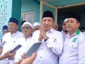 Eks Bupati Sampang Daftar ke Gerindra dan PKB Diantar Pendukungnya