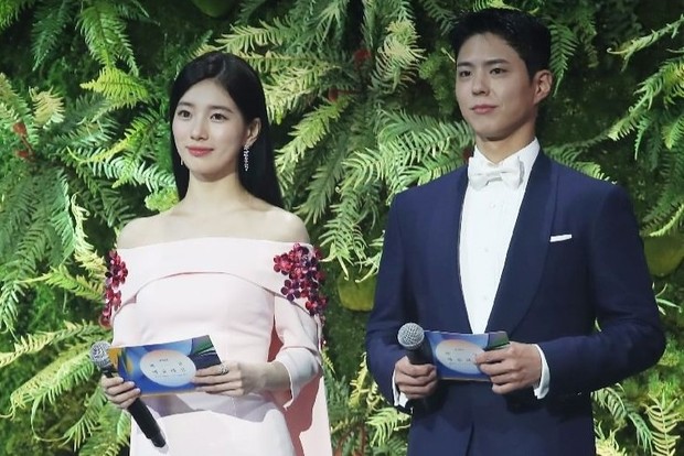 Park Bo Gum dan Suzy di Baeksang Arts Awards 2022/Foto: Instagram @baeksang.official