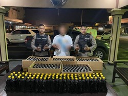 Pelajar di Mojokerto Jual Miras Ditangkap, 372 Botol Arak Bali Disita