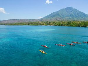 Kayak Laut Jadi Cara Baru Menjelajahi Keindahan Alam Nusantara Kayak Laut Jadi Cara Baru Menjelajahi Keindahan Alam Nusantara