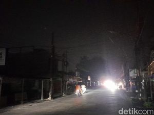 Listrik di Kecamatan Medan Johor Kembali Padam Sejak Sore, Warga Mengeluh