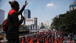 Buruh Sebut Tapera Percuma, Tak Bisa DP Rumah