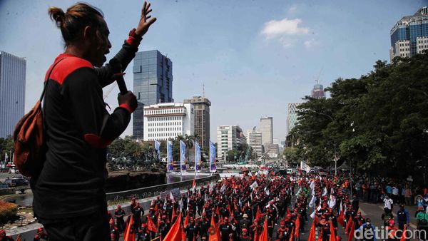 Buruh Sebut Tapera Percuma, Tak Bisa DP Rumah
