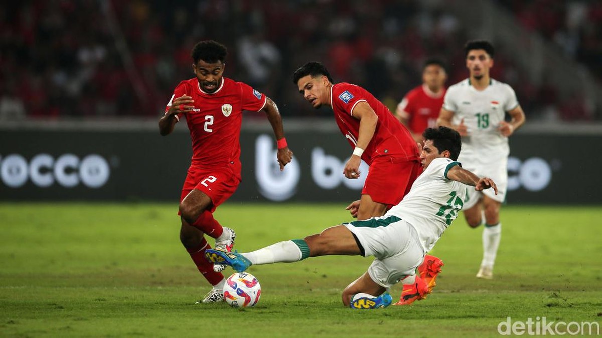 Irak vs Indonesia, bek Indonesia rapuh di bawah asuhan Patrick Kluivert. (Foto: Rifkianto Nugroho)