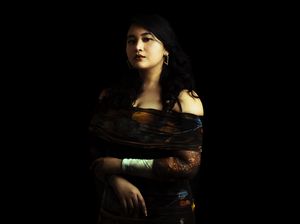 Kamila Batavia Bawa Angin Segar Lewat Single Debut Berakhir dan Berlalu