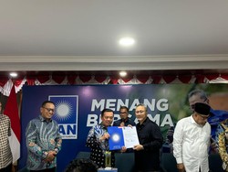 Zulhas Serahkan Surat Rekomendasi untuk Bacagub 3 Provinsi, Ini Daftarnya