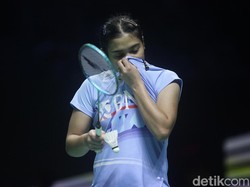 Gregoria Tersingkir karena Tak Bisa Keluar dari Tekanan