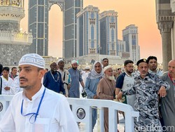 Masjidil Haram Kian Padat, Jemaah Diimbau Tak ke Luar Makkah