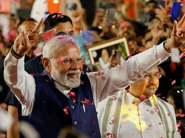 Potret Semringah Modi Menang Pemilu India