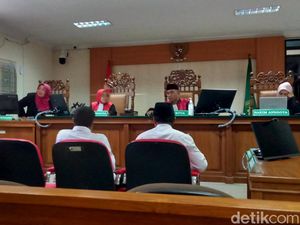 Curi Kusen Pintu, Kadus Tlogorandu Klaten Dituntut 10 Bulan Bui Curi Kusen Pintu, Kadus Tlogorandu Klaten Dituntut 10 Bulan Bui