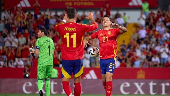 BADAJOZ, SPAIN - JUNE 05: Mikel Oyarzabal of Spain celebrates after scoring the teams third goal during an International Friendly Match between Spain and Andorra at Nuevo Vivero on June 05, 2024 in Badajoz, Spain. (Photo by Fran Santiago/Getty Images)
