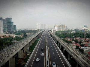 Lalin Tol MBZ Padat di Hari-H Lebaran, Buka Tutup Diterapkan