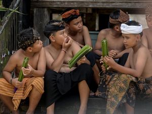 5 Contoh Kearifan Lokal yang Ada di Indonesia beserta Maknanya 5 Contoh Kearifan Lokal yang Ada di Indonesia beserta Maknanya