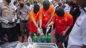 Polisi Ungkap Kasus Pabrik Sabu Cair di Batam