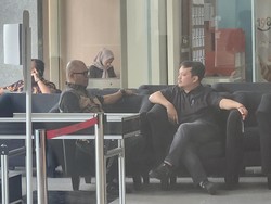 Anak SYL Datangi KPK, Klaim Mau Serahkan Mobil Alphard