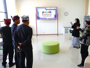 Bupati Ipuk Resmikan Pojok Statistik, Inovasi Buatan Poliwangi Bupati Ipuk Resmikan Pojok Statistik, Inovasi Buatan Poliwangi