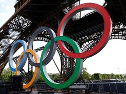 Terpopuler: Jurnalis Dicopet, Wanita Diperkosa di Paris