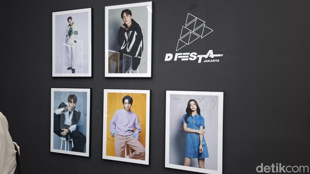 Keliling DFESTA Pameran K-Pop Terbesar di Indonesia Yuk! Keliling DFESTA Pameran K-Pop Terbesar di Indonesia Yuk!