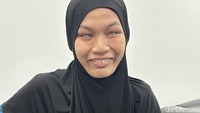 Jadi Haji Muda di Usia 21, Ini Cerita Qariah Tunanetra yang Menghipnotis