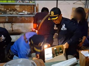 Razia Kafe Karaoke di Tulungagung, Petugas Temukan Miras-Pekerja Anak Razia Kafe Karaoke di Tulungagung, Petugas Temukan Miras-Pekerja Anak