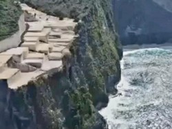 Viral Proyek di Atas Tebing Pantai Kelingking, Netizen Meradang