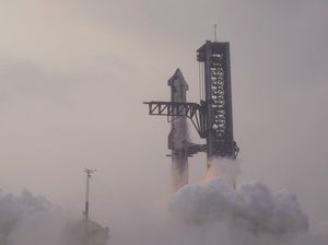 Elon Musk Mau Manusia Pindah ke Mars, Roketnya Terbang 2 Tahun Lagi Elon Musk Mau Manusia Pindah ke Mars, Roketnya Terbang 2 Tahun Lagi