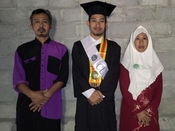 Lulus Cum Laude Tanpa Skripsi-KKN: Kisah Sahid Penerima KIPK UNY