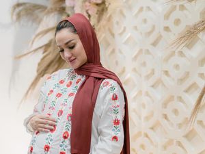 Kondisi Tengah Hamil Besar, Tengku Dewi Bakal Hadiri Sidang Cerai Perdana?