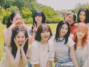 Weki Meki Resmi Bubar, 5 Member Tinggalkan Fantagio Weki Meki Resmi Bubar, 5 Member Tinggalkan Fantagio