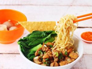 Mulur Gurih! 5 Cwie Mie di Jakarta dengan Isian Komplet Mulur Gurih! 5 Cwie Mie di Jakarta dengan Isian Komplet