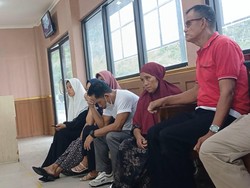 Semiris Ini Cerita Korban Dugaan Penipuan Haji Plus