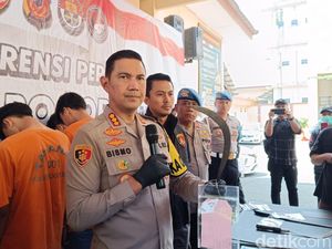 Penampakan Celurit yang Dipakai Bacok Kepala Pelajar Bogor hingga Tertancap