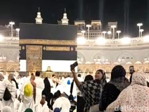10 Amalan Hari Pertama Saat Bulan Zulhijah 10 Amalan Hari Pertama Saat Bulan Zulhijah